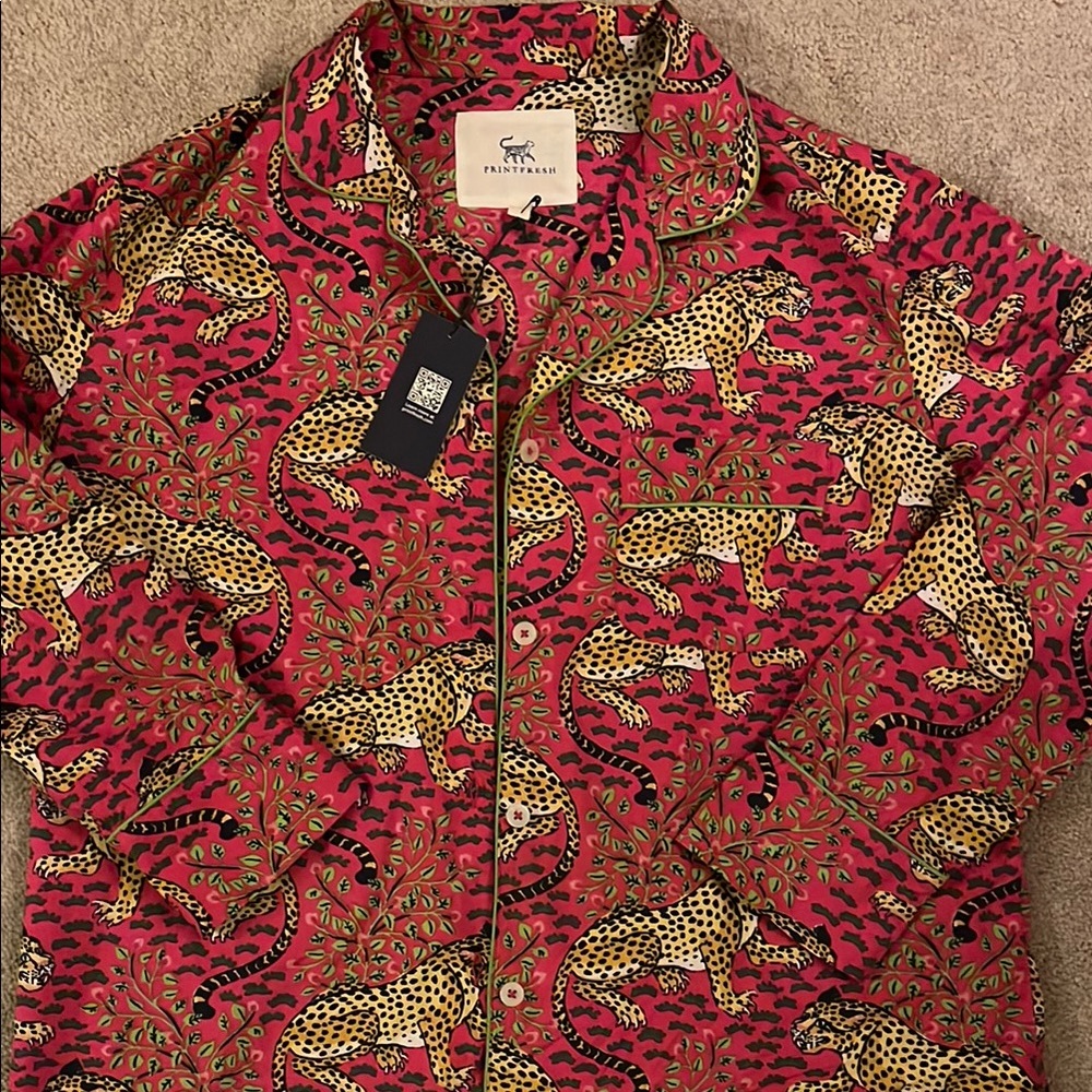 Printfresh Vibrant Bagheera pink long sleeve Pajama Top
